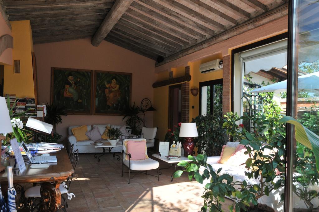 Relais San Bruno Guest House Montepulciano Stazione Eksteriør bilde